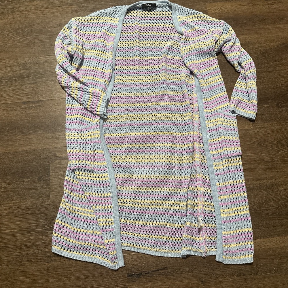 NWOT LULUS CROCHET CARDIGAN